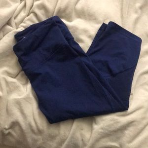 Victoria Sport crop tight